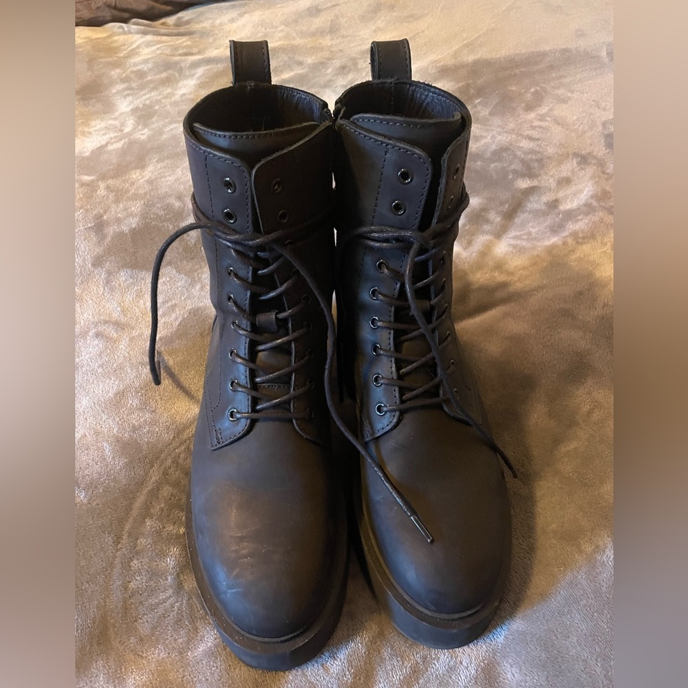 Thursday Quest Boots Size 7.5 - Picture 4 of 4